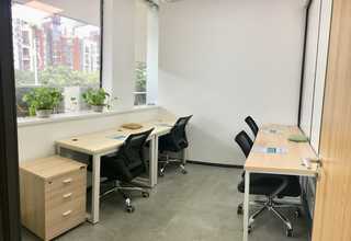 云南厚层地面找平方法